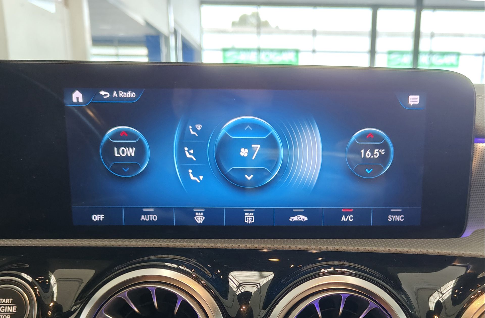 Mercedes-Benz CLA Shooting Brake Shooting Brake 200 d Pack AMG - foto 32