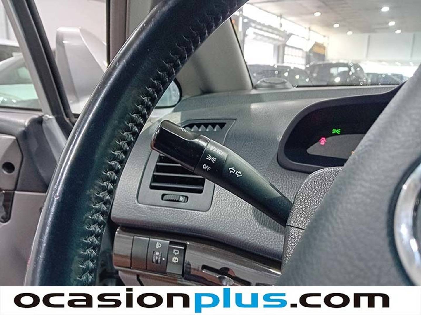 Foto SsangYong Rodius Ssangyong Rodius D22T Premium Auto 7 Plazas (178 CV)