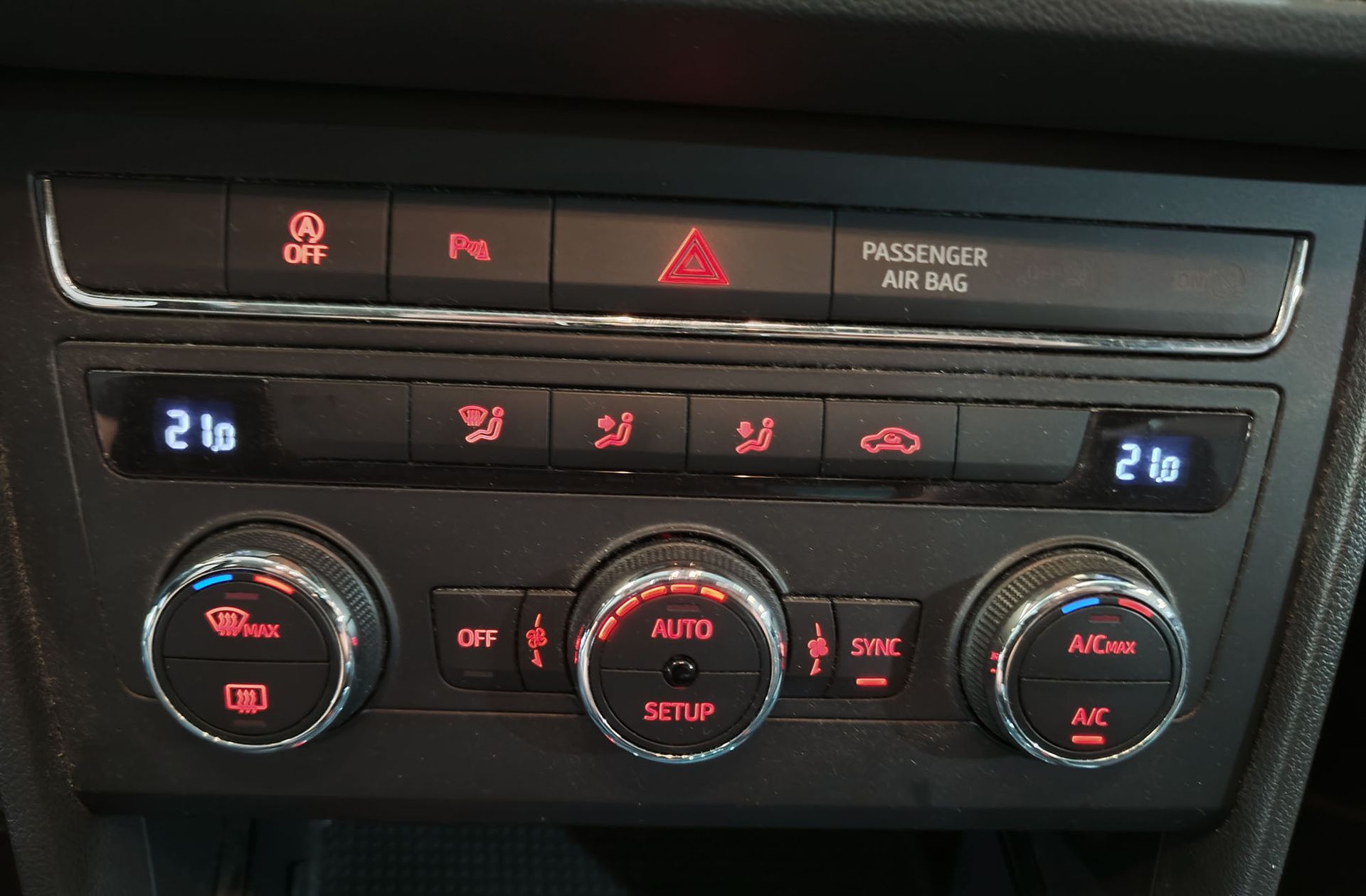 SEAT León 1.6 TDI Style Visio Edition - foto 26