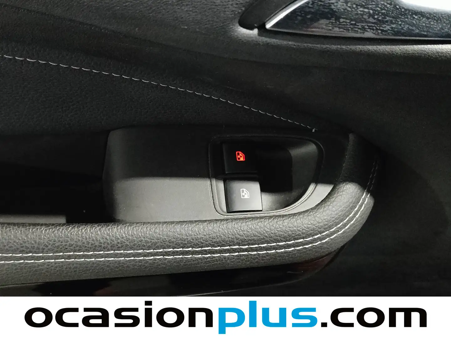 Foto Opel Adam Opel Adam 1.4 XEL Rocks (87 CV)