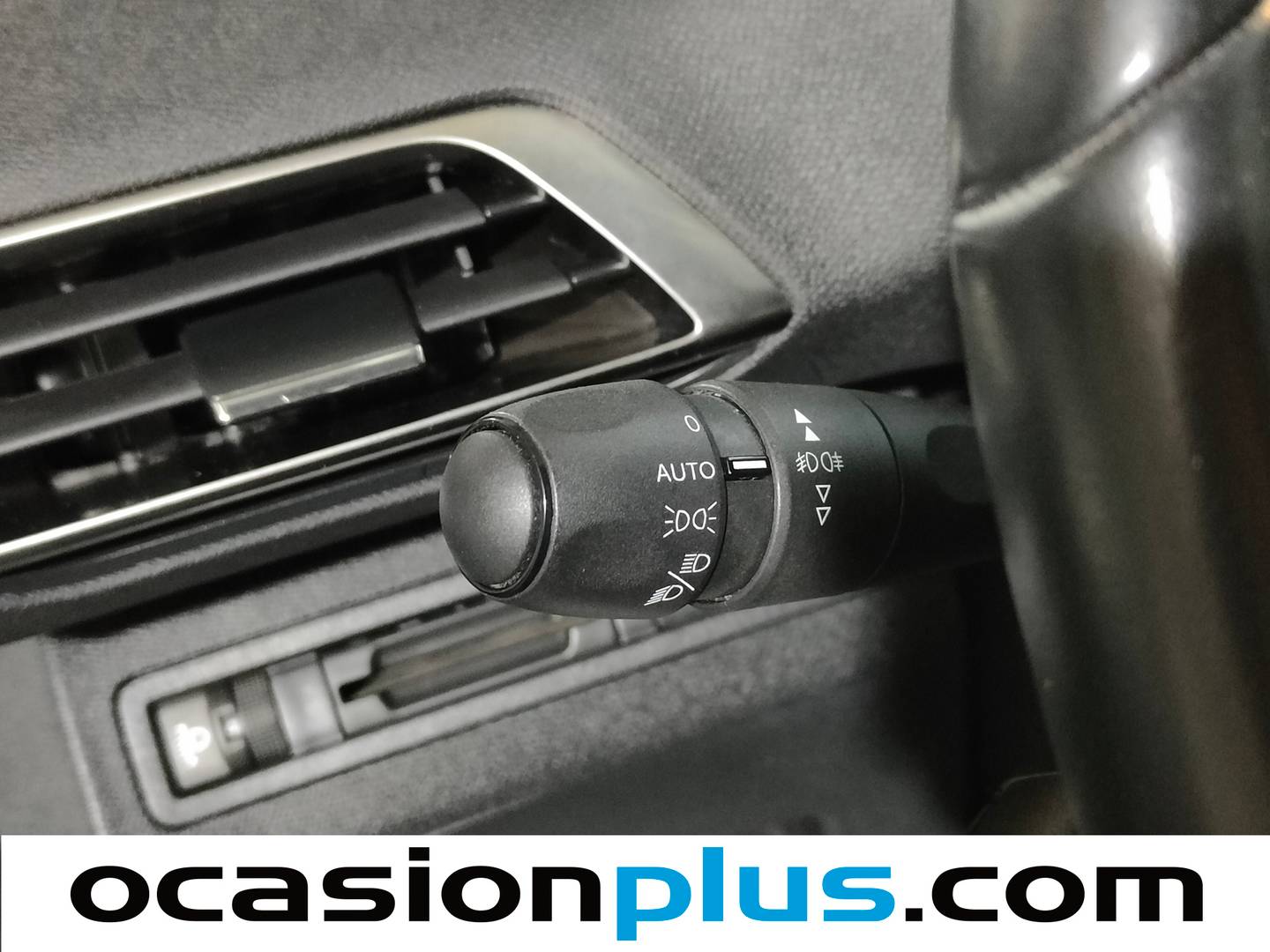 Foto Peugeot 5008 Peugeot 5008 BlueHDI 130 Active S&S 7 Plazas (130 CV)