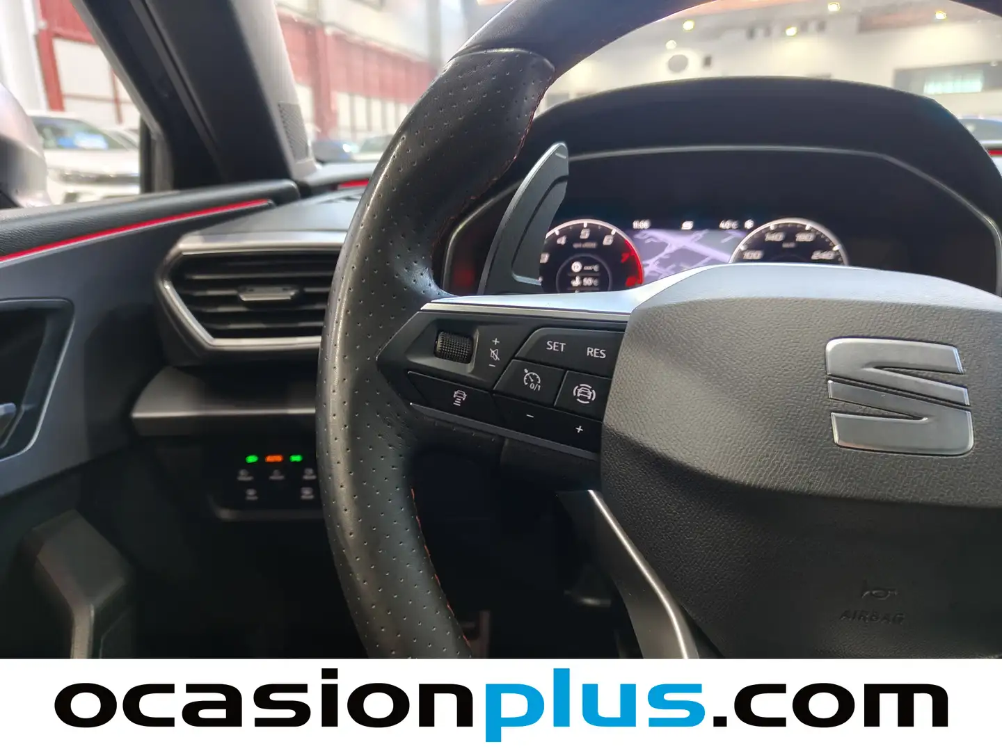 Foto Seat León SEAT León 1.5 eTSI S&S FR Go L DSG (150 CV)