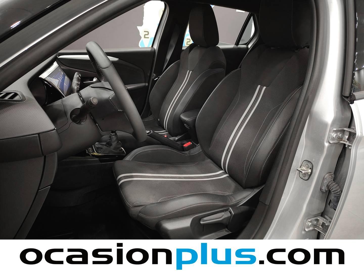 Foto asientos delanteros Opel Corsa Opel Corsa 1.2 T XHL GS 74 kW (100 CV)