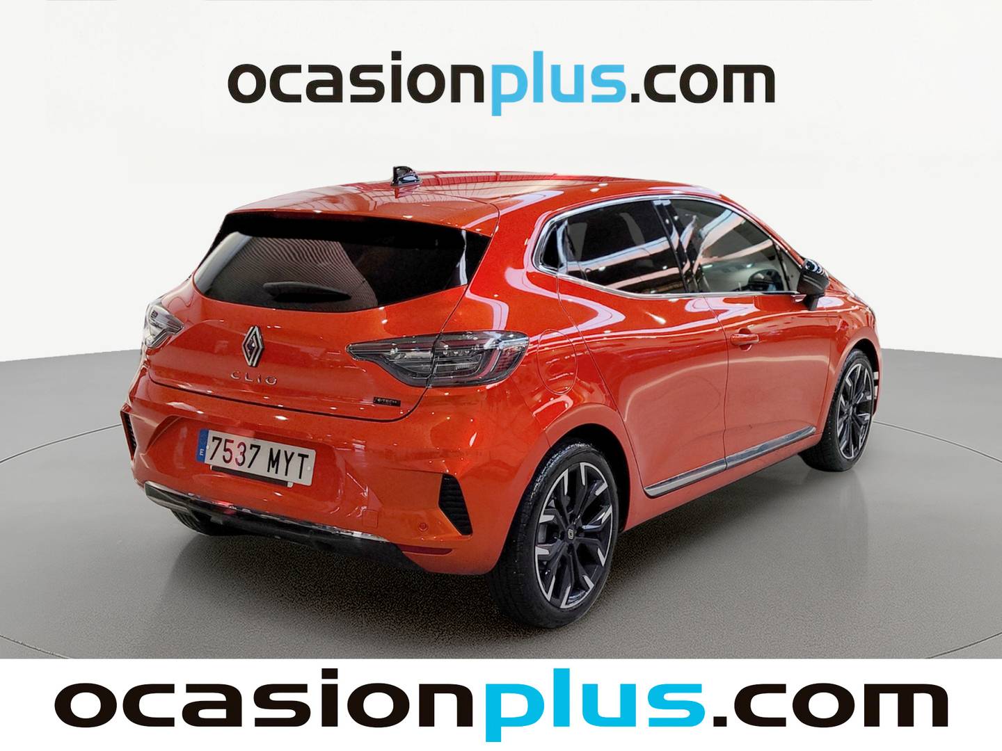 Foto trasera Renault Clio Renault Clio E-Tech full hybrid 145 Techno (143 CV) izquierda