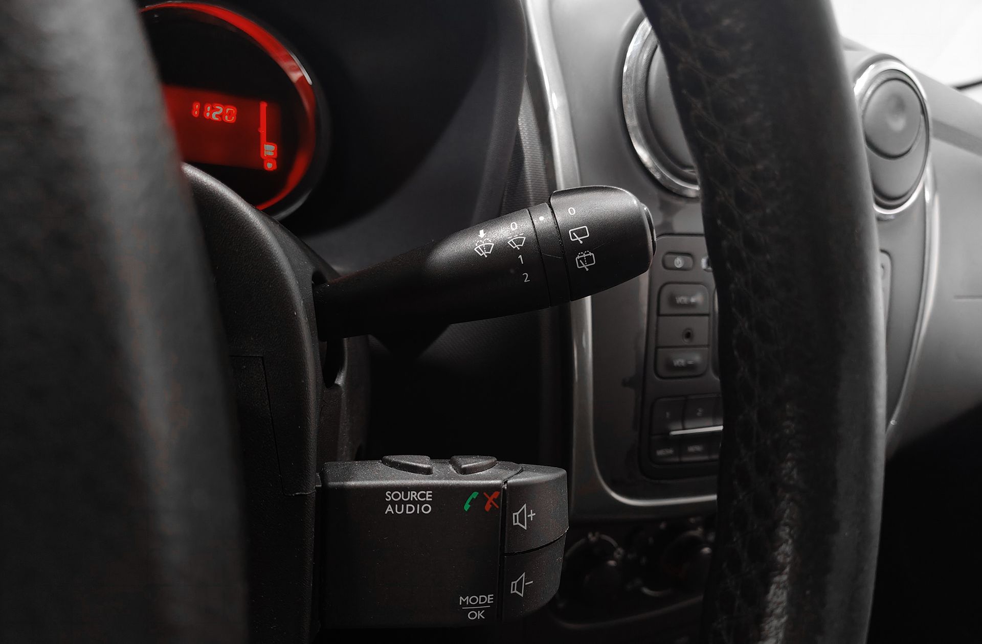 Dacia Sandero dCi 90 Stepway - foto 26