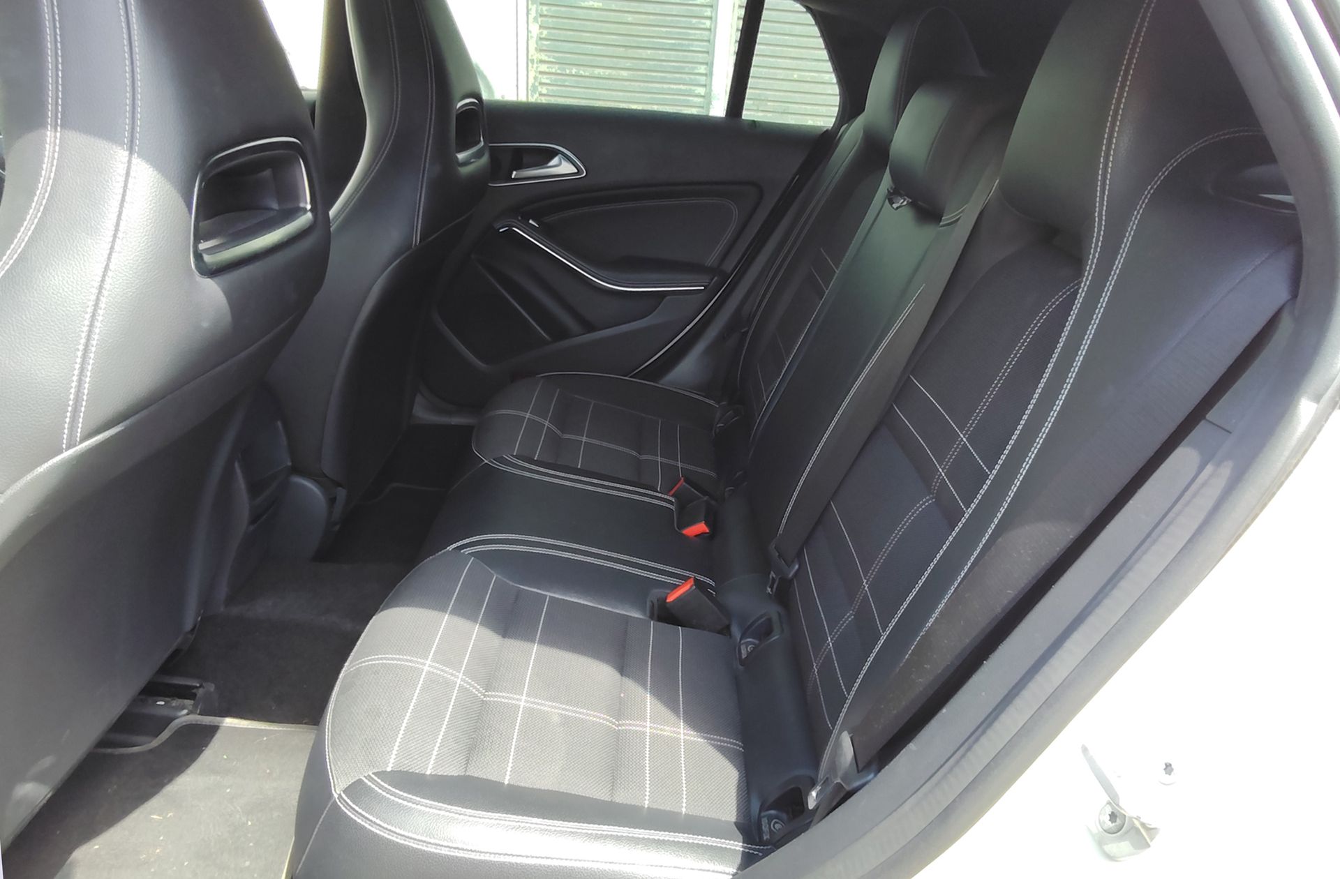 Mercedes-Benz CLA Shooting Brake 200 CDI Urban - foto 10