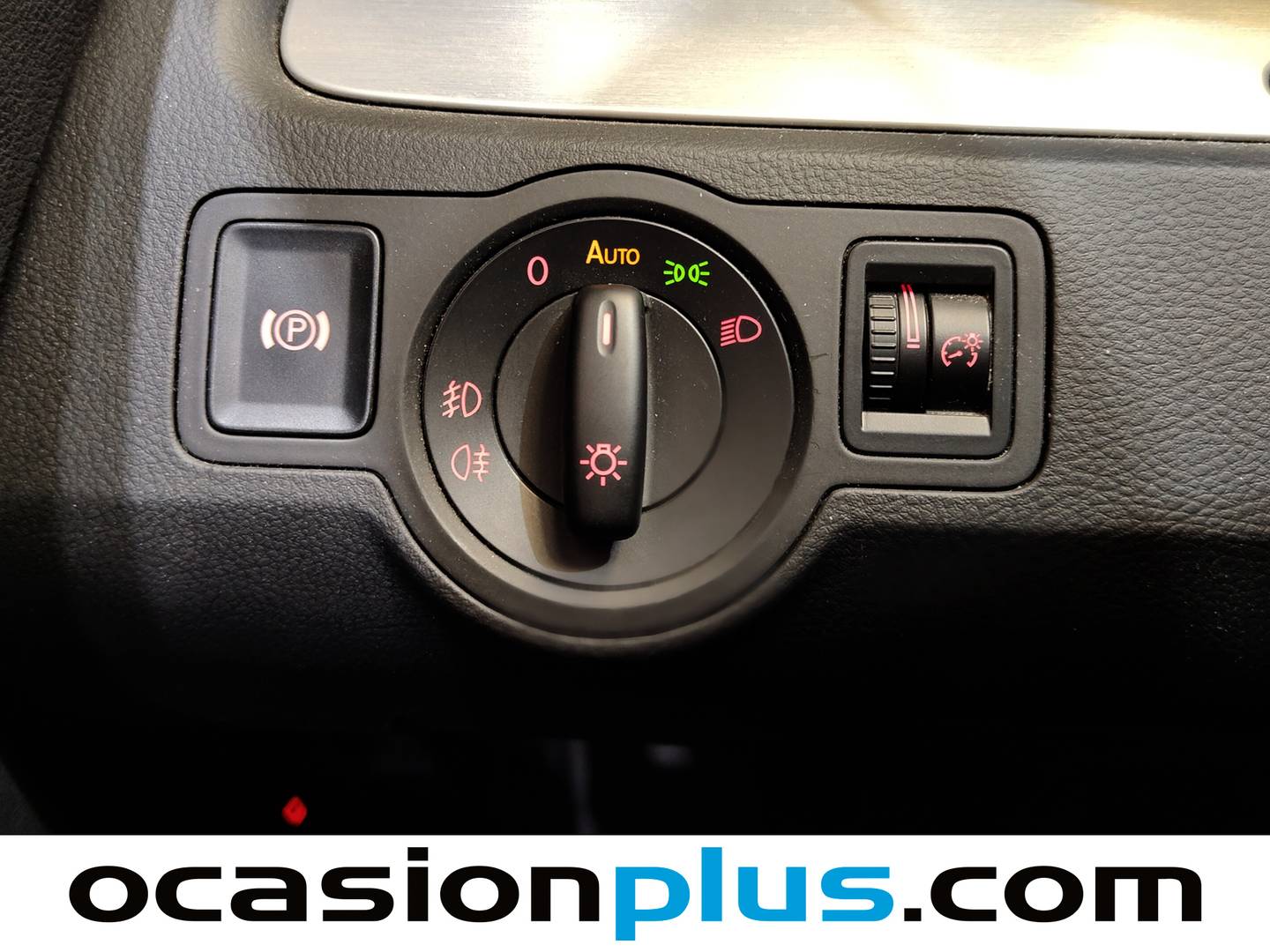 Accesorios del Volkswagen Passat Volkswagen Passat Variant Highline 2.0 TDI DPF (140 CV)