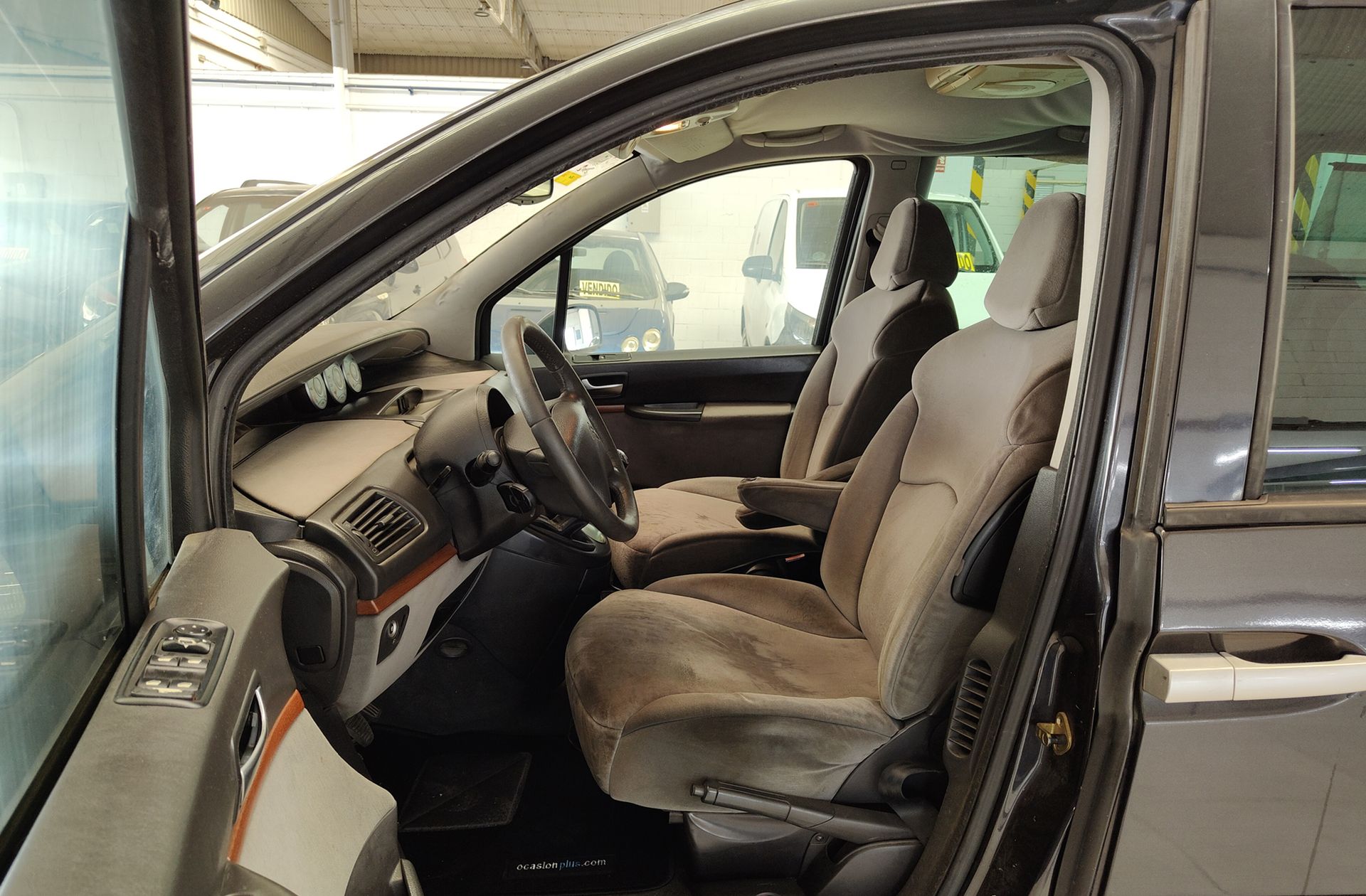 Citroën C8 2.2 HDi 16v Premier 7 plazas - foto 9
