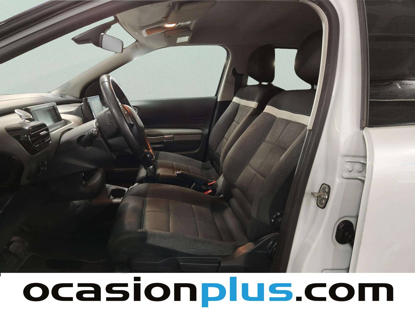 Foto asientos delanteros Citroën C4 Cactus Citroën C4 Cactus PureTech 110 S&S Feel (110 CV)