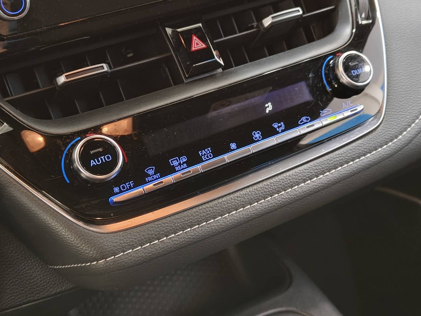 Foto Toyota Corolla Toyota Corolla 1.8 125 Híbrido Active Tech E-CVT (122 CV)