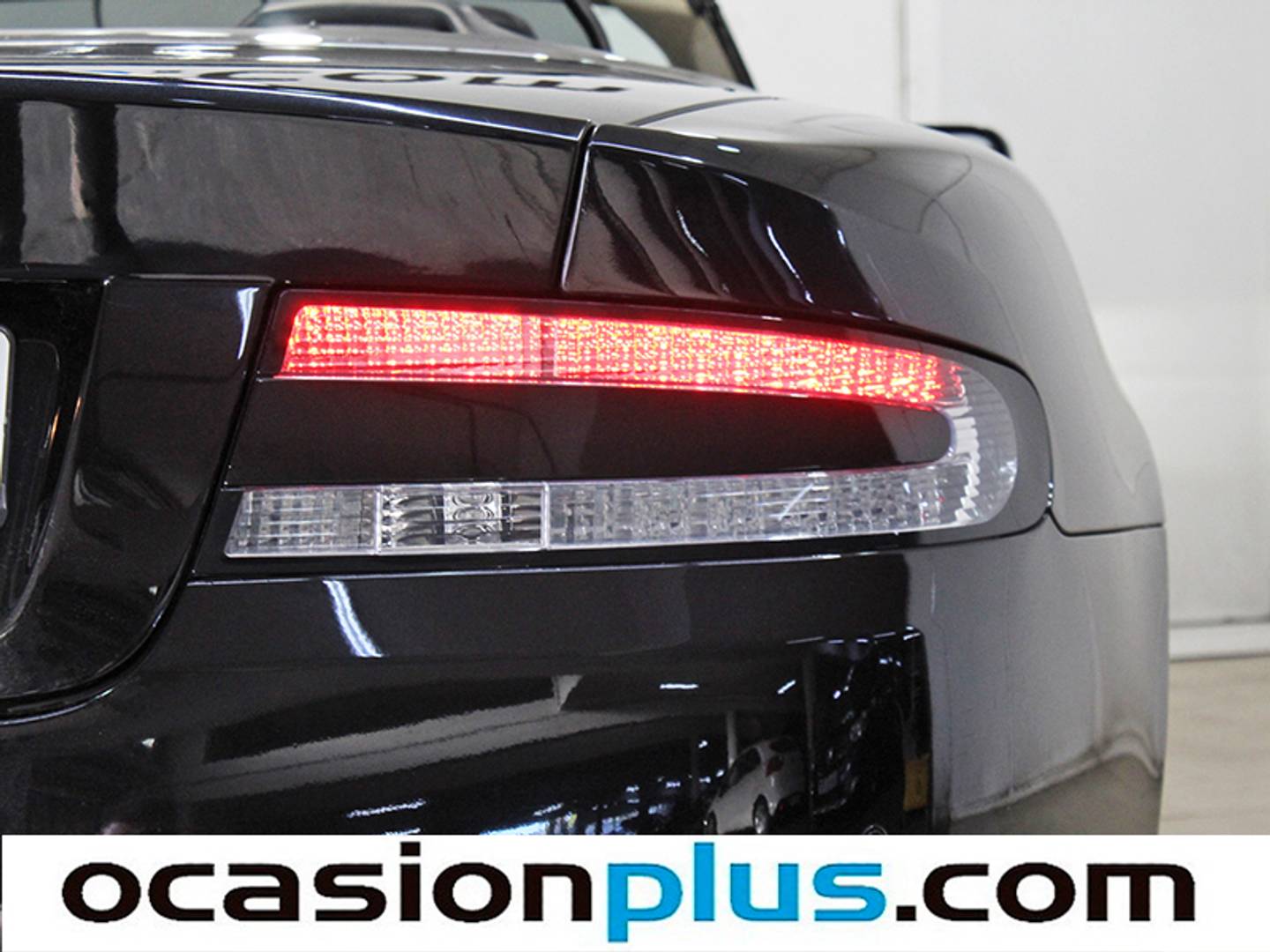 Foto Aston Martin DB9 Aston Martin DB9 Cabrio 5.9 Volante Touchtronic 2 (450 CV)