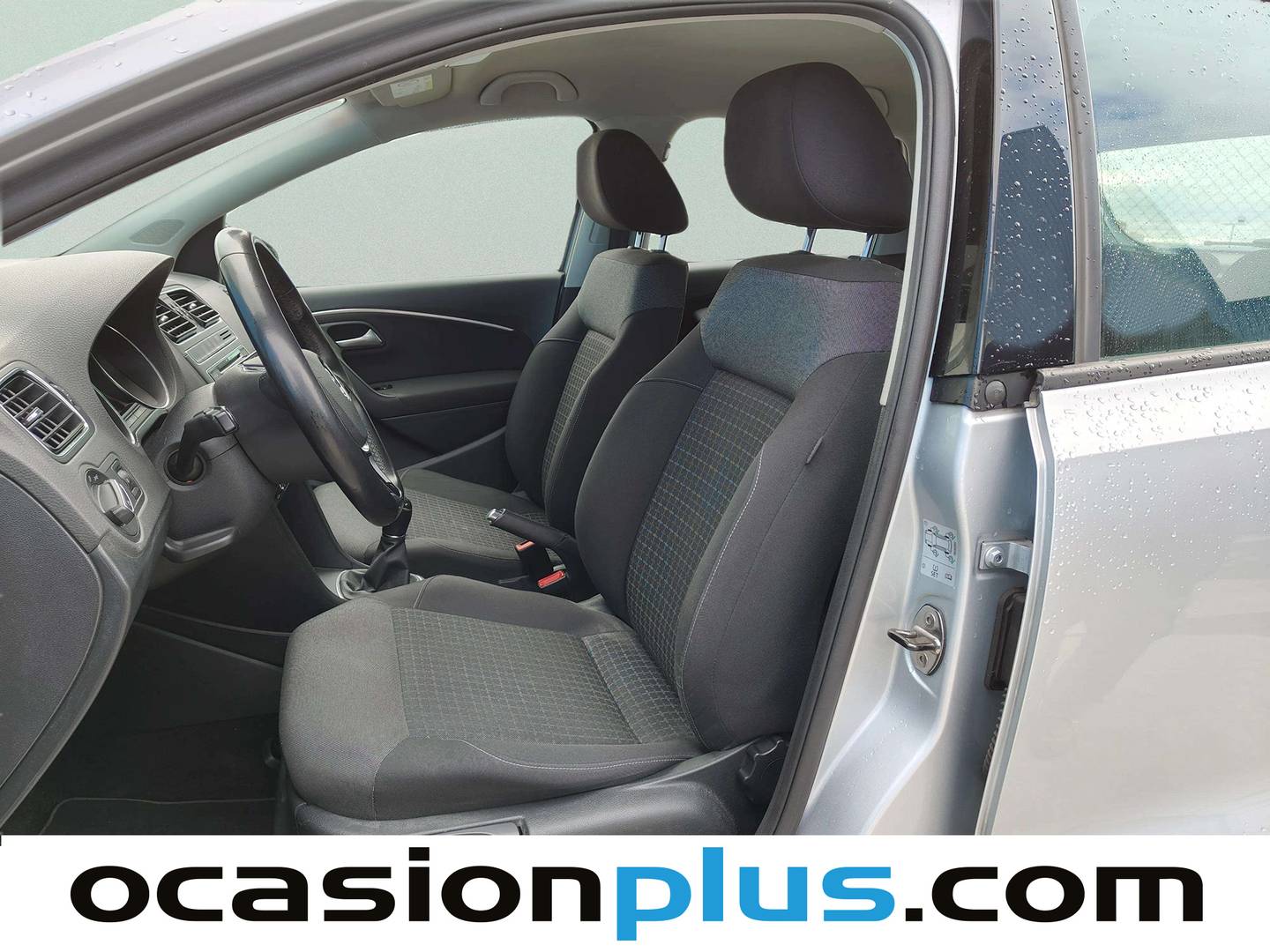 Foto asientos delanteros Volkswagen Polo Volkswagen Polo Advance 1.4 TDI (75 CV)