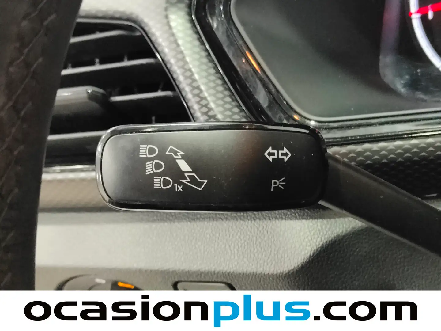 Foto Volkswagen T-Cross Volkswagen T-Cross Advance 1.0 TSI (110 CV) DSG