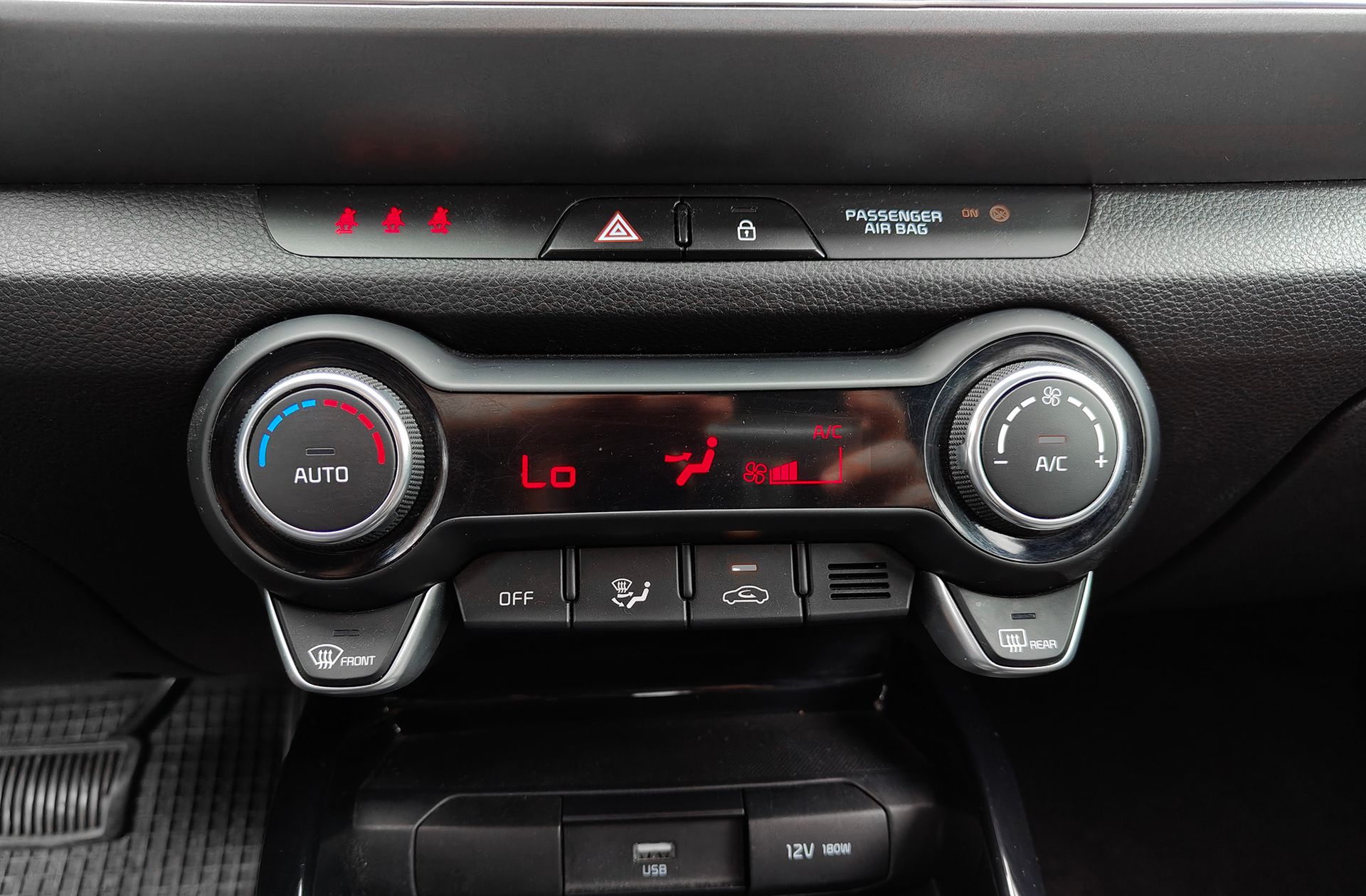 Kia Stonic 1.0 T-GDi Drive DCT - foto 29