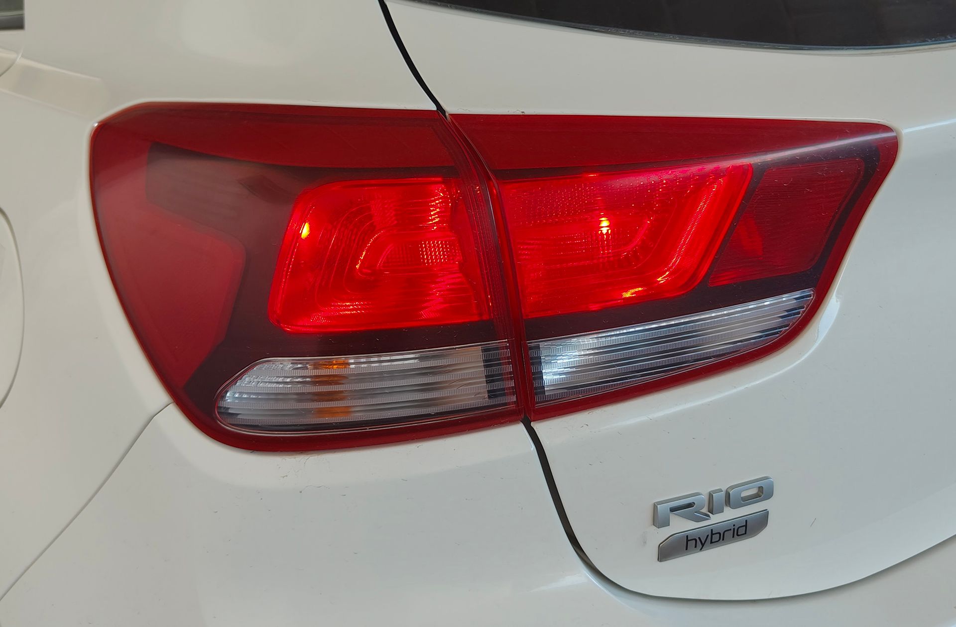 Kia Rio 1.0 T-GDi MHEV iMT Drive - foto 15