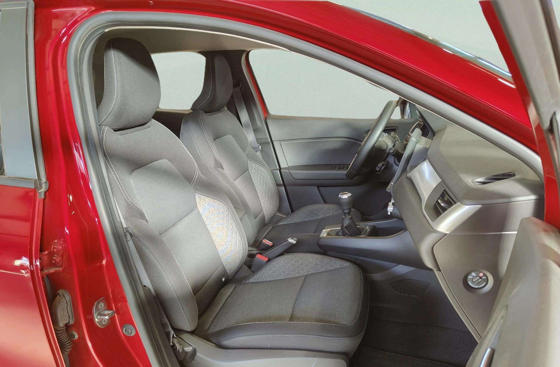 Mitsubishi ASX 130T MHEV Motion - foto 19