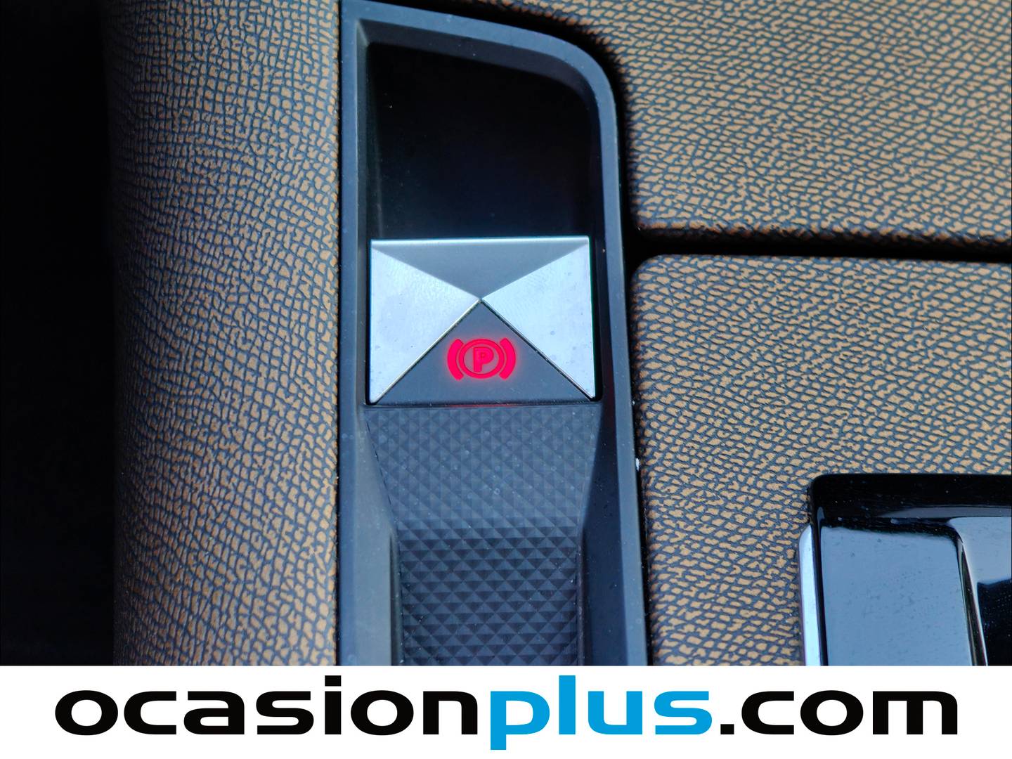 DS DS 7 Crossback DS DS7 Crossback BlueHDi 130 DE Bastille + AT (130 CV) km 0