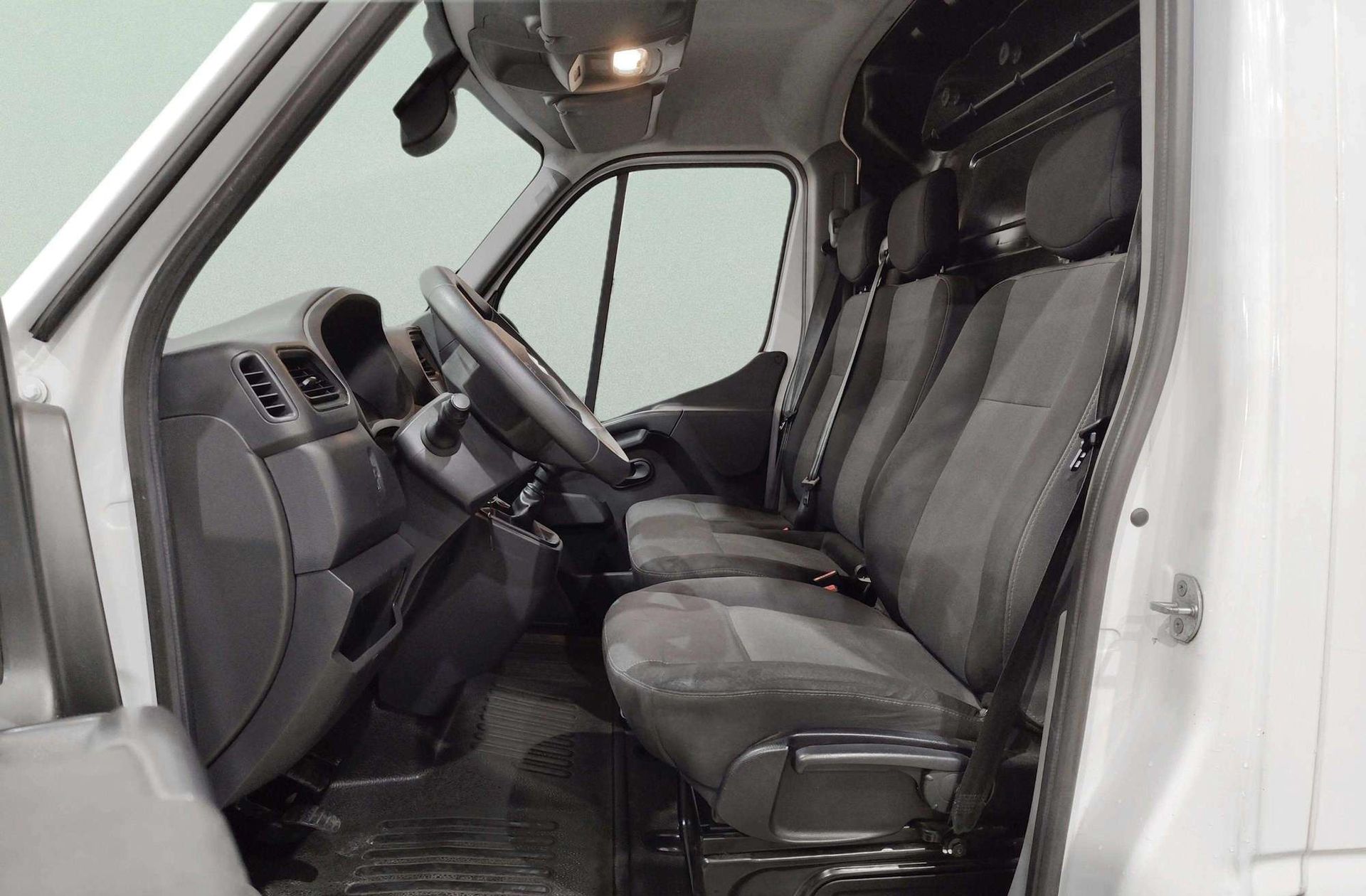Renault Master Furgon L3H2 3500 Energy RS dCi - foto 10
