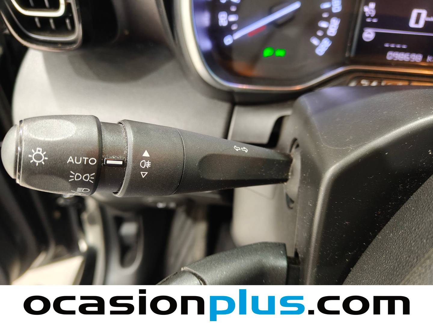 Citroën C3 Aircross Citroën C3 Aircross PureTech 110 S&S Plus (110 CV) seminuevo