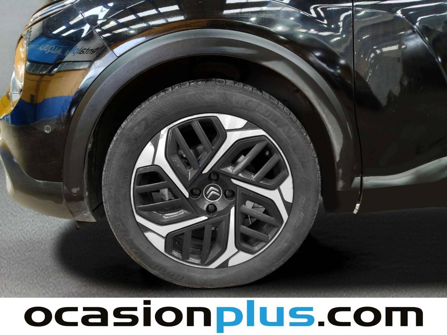 Foto Citroën C4 Citroen C4 BlueHDi 130 S&S Shine EAT8 (130 CV)