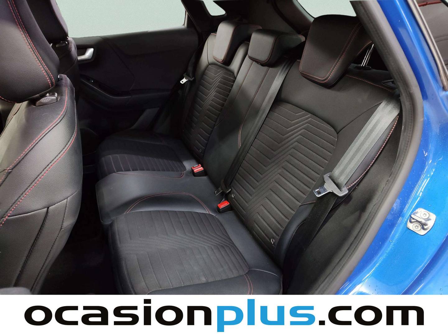 Foto Ford Puma Ford Puma 1.0 EcoBoost MHEV ST-Line X Auto (125 CV)