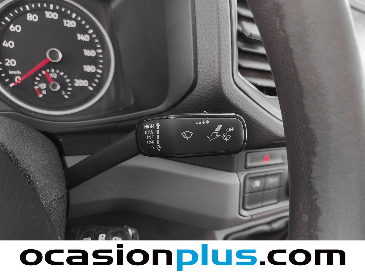Volkswagen Crafter Volkswagen Crafter Furgon Furgon Batalla Media TN 2.0 TDI L3H2 (102 CV) 3.000 seminuevo