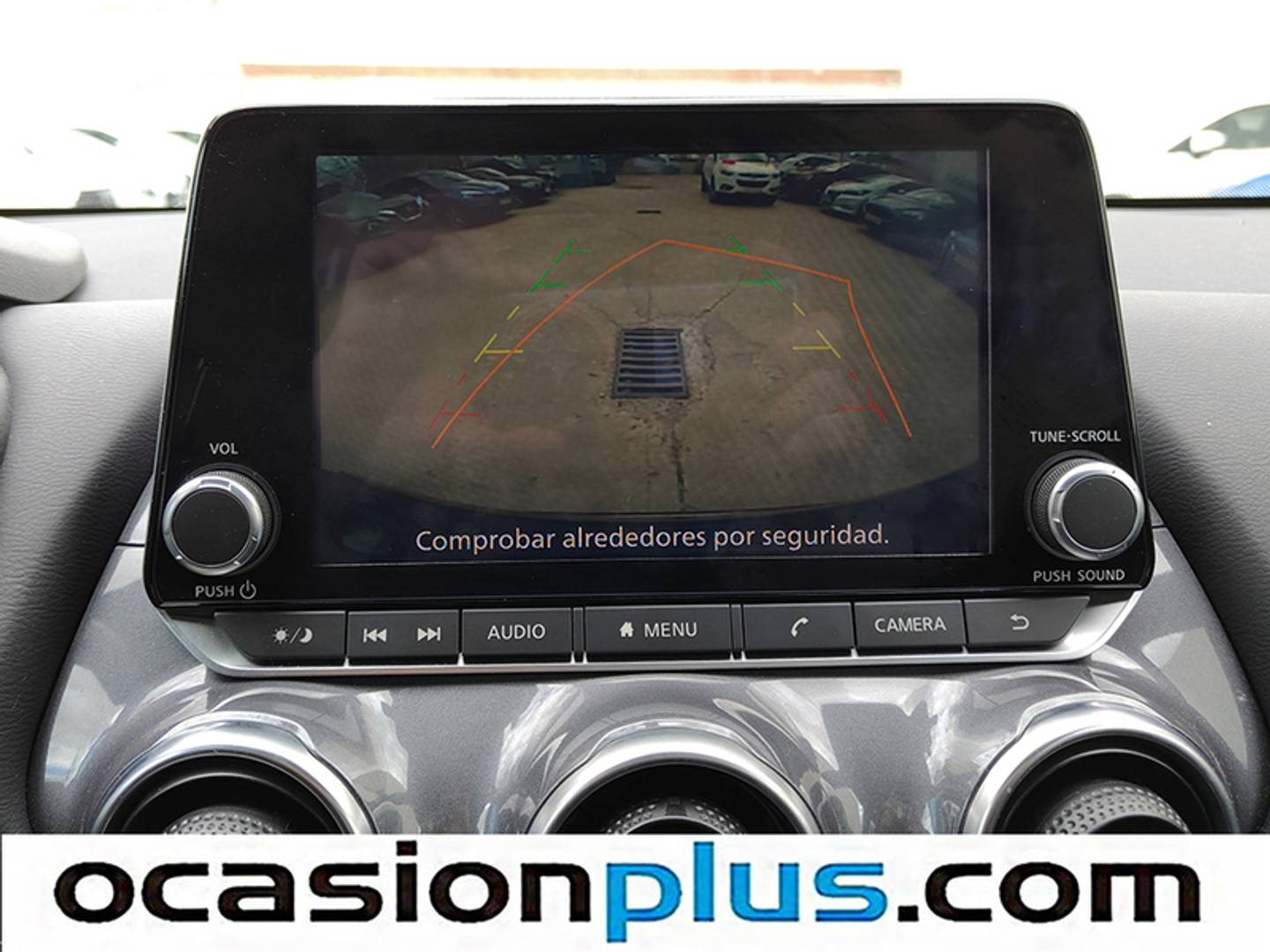 Foto Nissan JUKE Nissan Juke DIG-T N-Connecta 4x2 (114 CV)