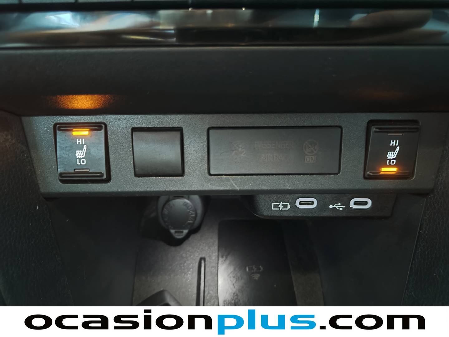 Extras y acabados del Toyota Yaris Cross Toyota Yaris Cross 130H GR Sport (130 CV)