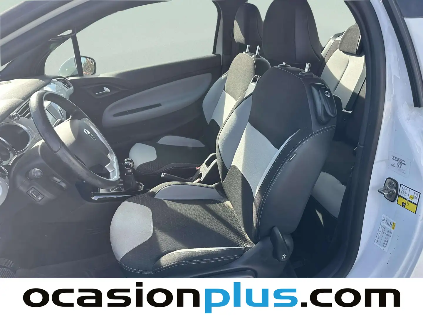 Foto DS DS 3 DS DS3 Crossback PureTech 82 Design (82 CV)