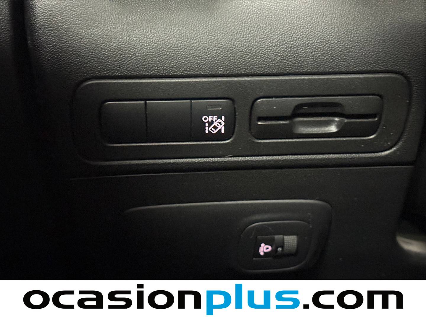 Foto Citroën C3 Aircross Citroen C3 Aircross PureTech 110 S&S Shine EAT6 (110 CV)