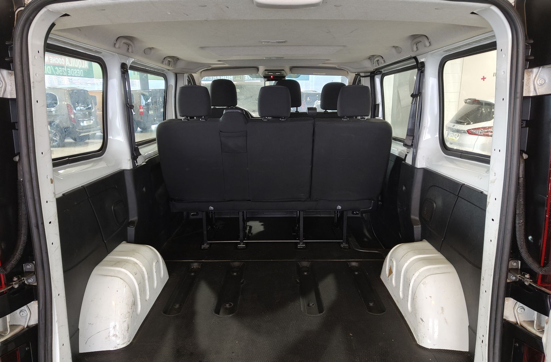 Renault Trafic dCi 150 Combi Energy Blue - foto 11
