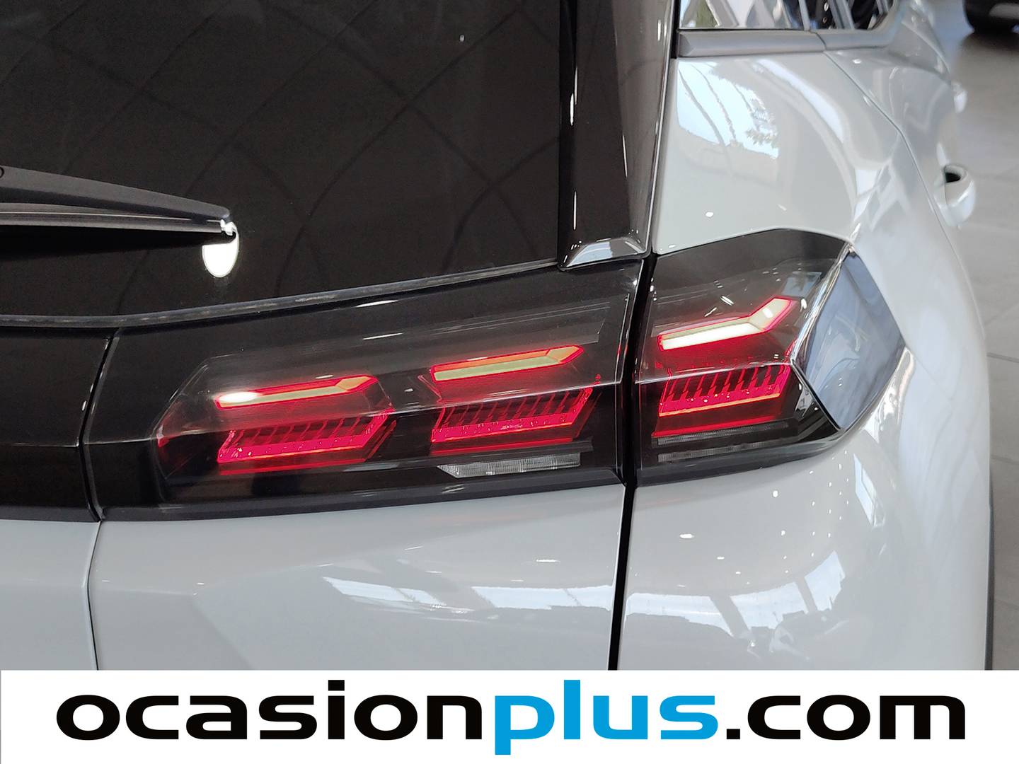 Peugeot 2008 Peugeot 2008 Allure Hybrid eDCS6 (145 CV) al mejor precio