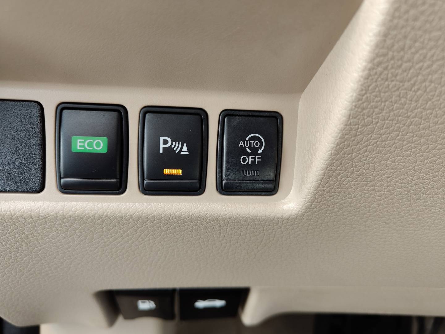 Nissan X-TRAIL Nissan X-Trail 1.6 dCi Tekna 4x2 XTronic (130 CV) 7 Plazas automático