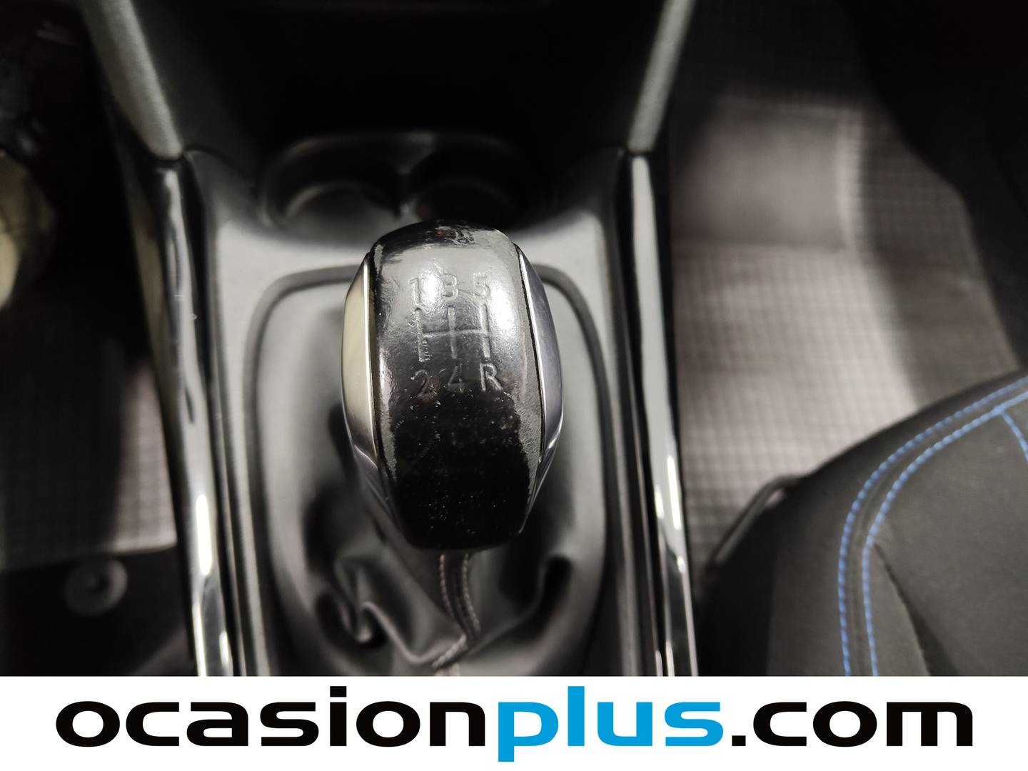 Peugeot 2008 Peugeot 2008 BlueHDi 100 Signature (100 CV) de segunda mano