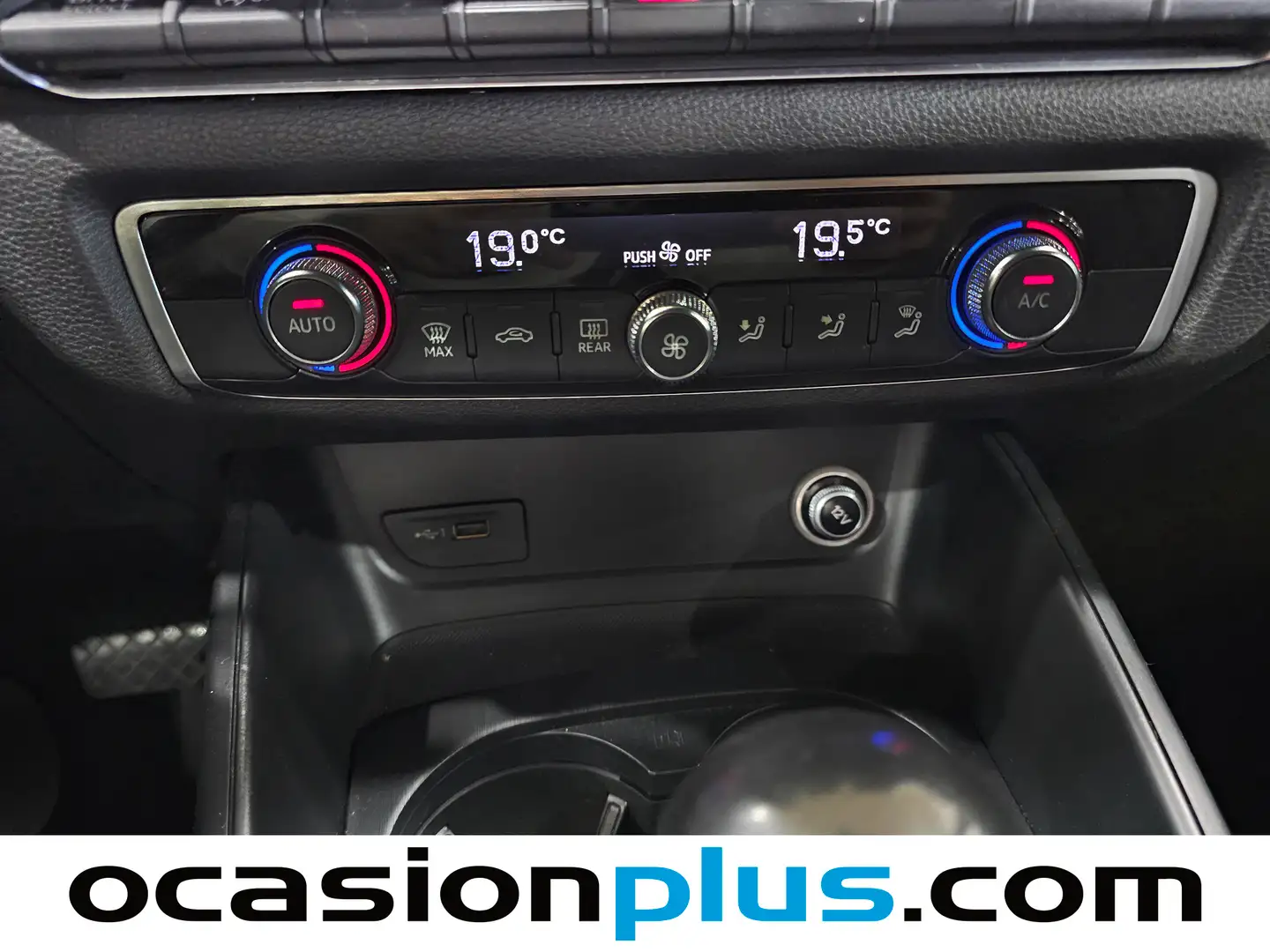 Foto Audi A3 Audi A3 Sportback sport edition 1.6 TDI (110 CV) S tronic