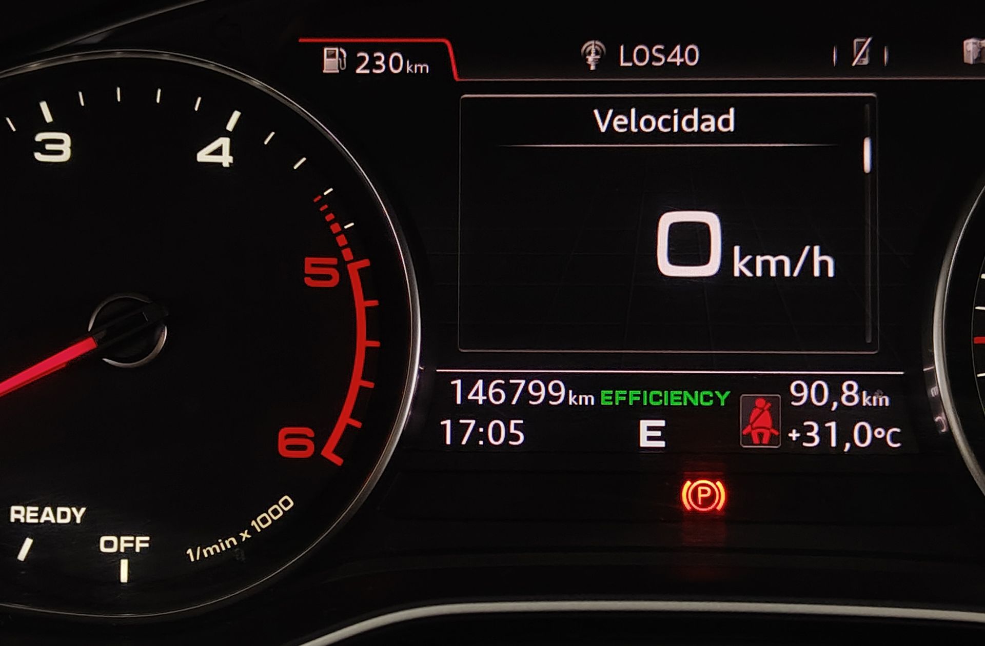 Audi A4 Avant Advanced edition 2.0 TDI - foto 9