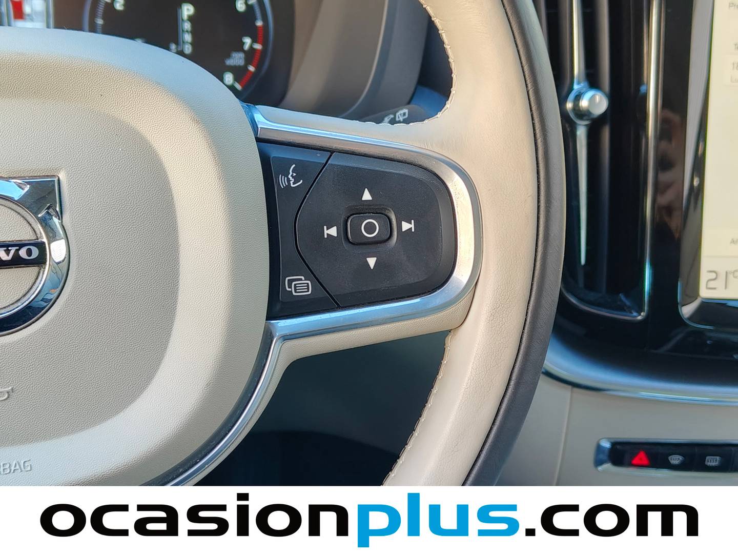 Volvo XC60 Volvo XC60 T5 Momentum AWD Auto (254 CV) seminuevo