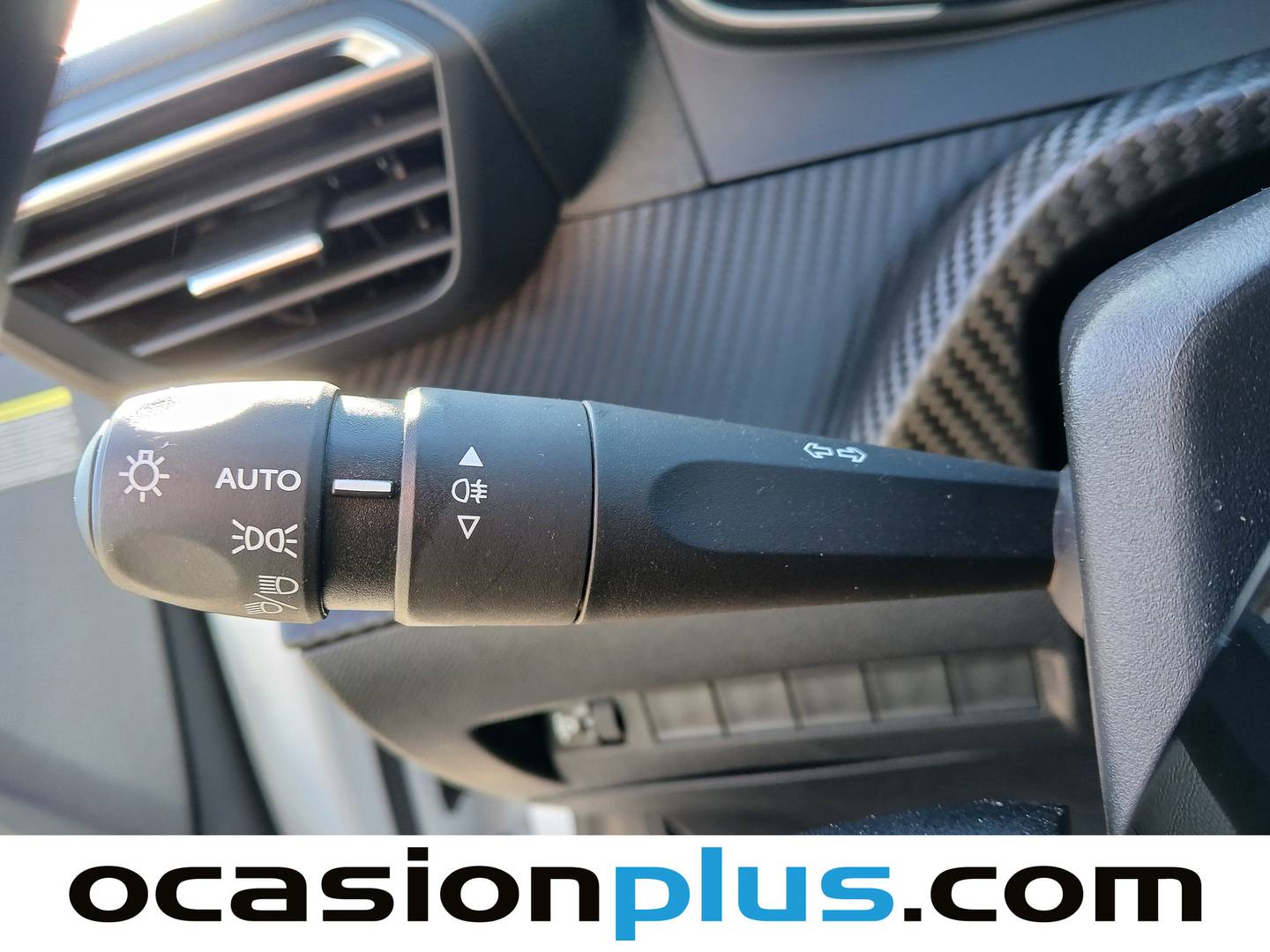 Peugeot 208 Peugeot 208 PureTech 100 Allure (100 CV) de ocasión