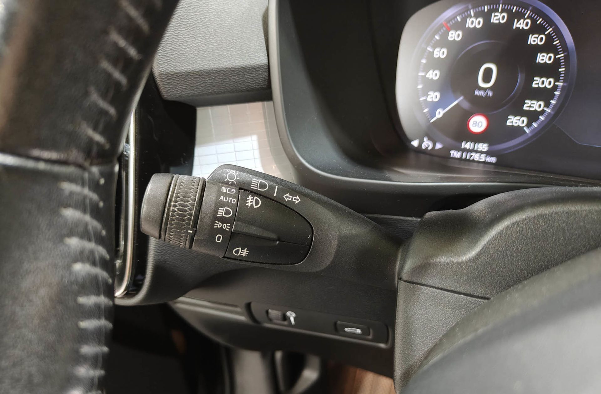 Volvo XC40 T4 Momentum - foto 26