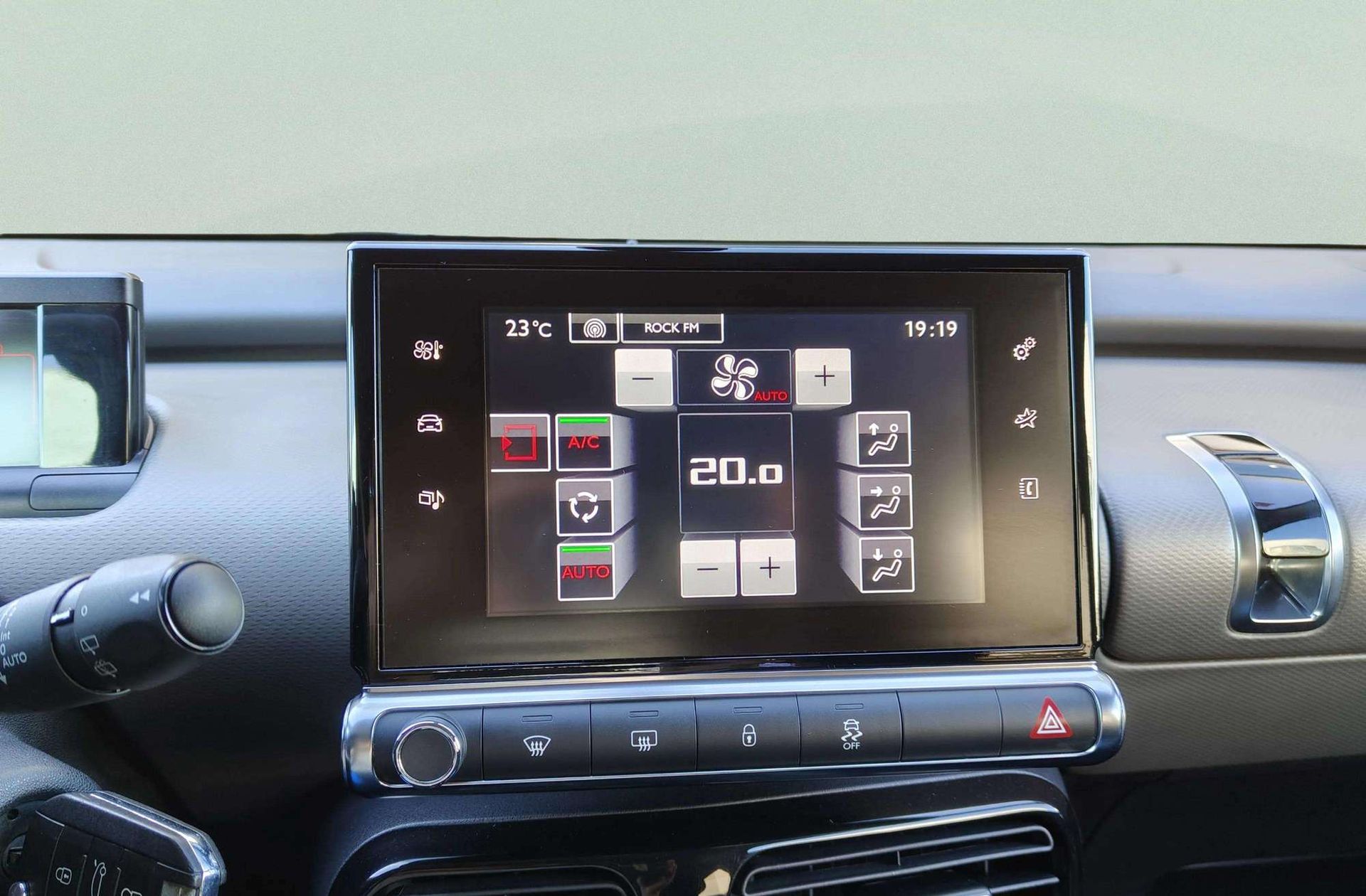 Citroën C4 Cactus PureTech 82 Feel - foto 25