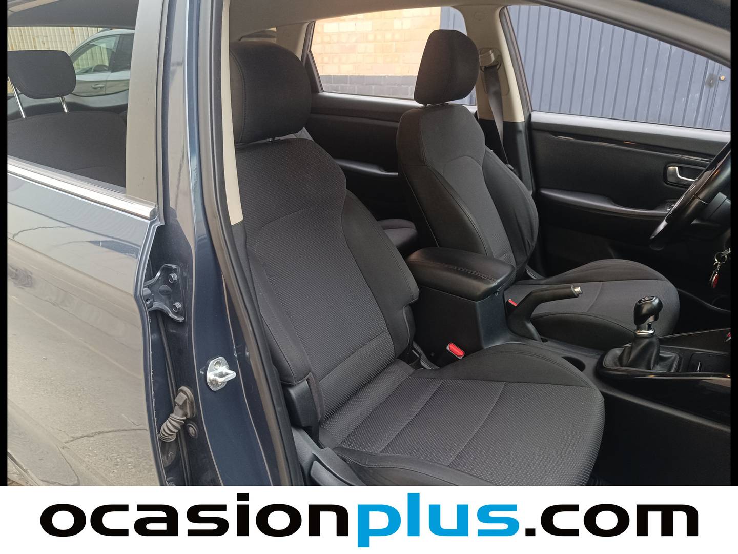 Foto KIA Carens Kia Carens 1.6 GDi Drive (135 CV)