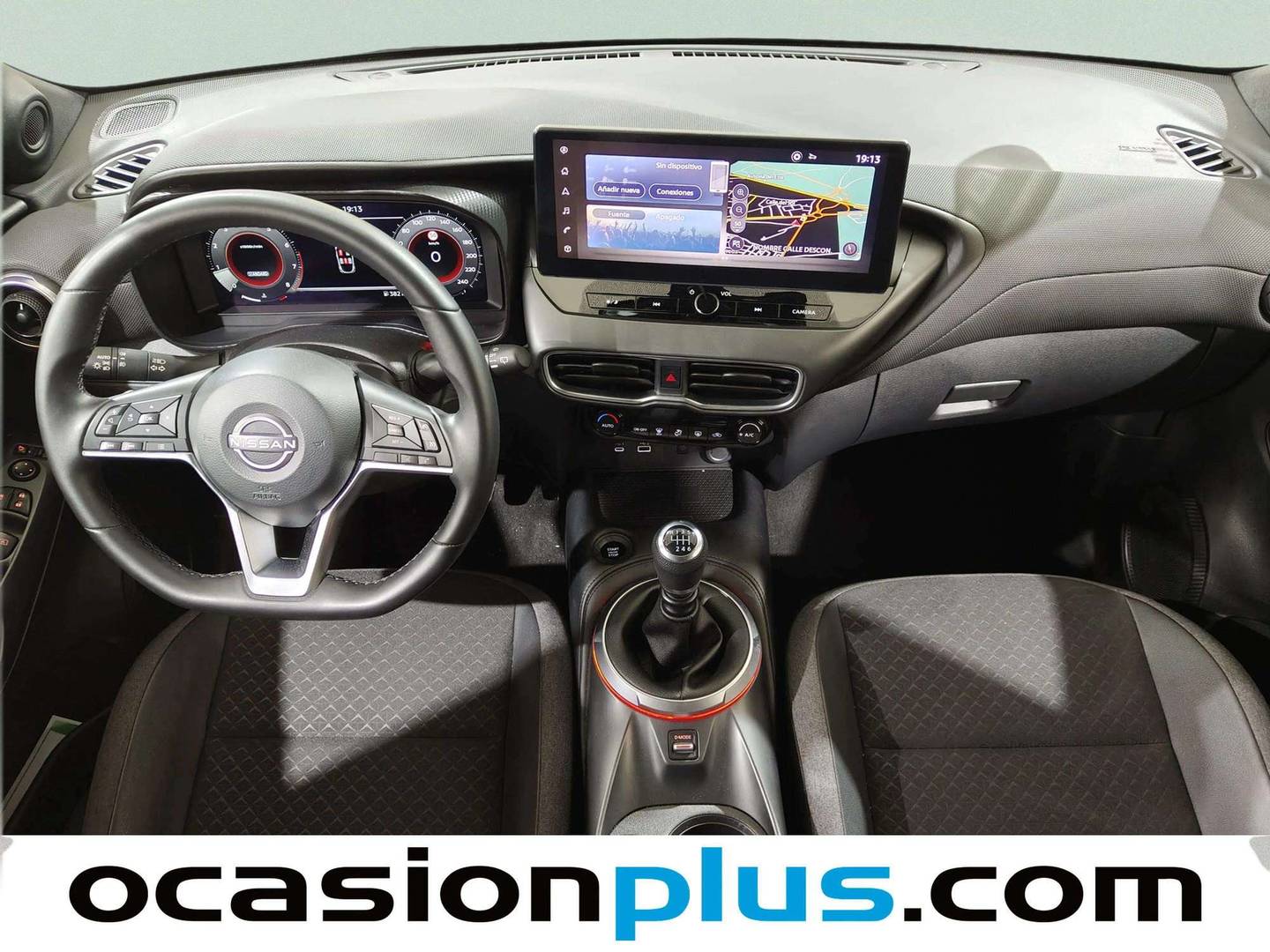 Foto Nissan JUKE Nissan Juke DIG-T N-Connecta 4x2 (114 CV)