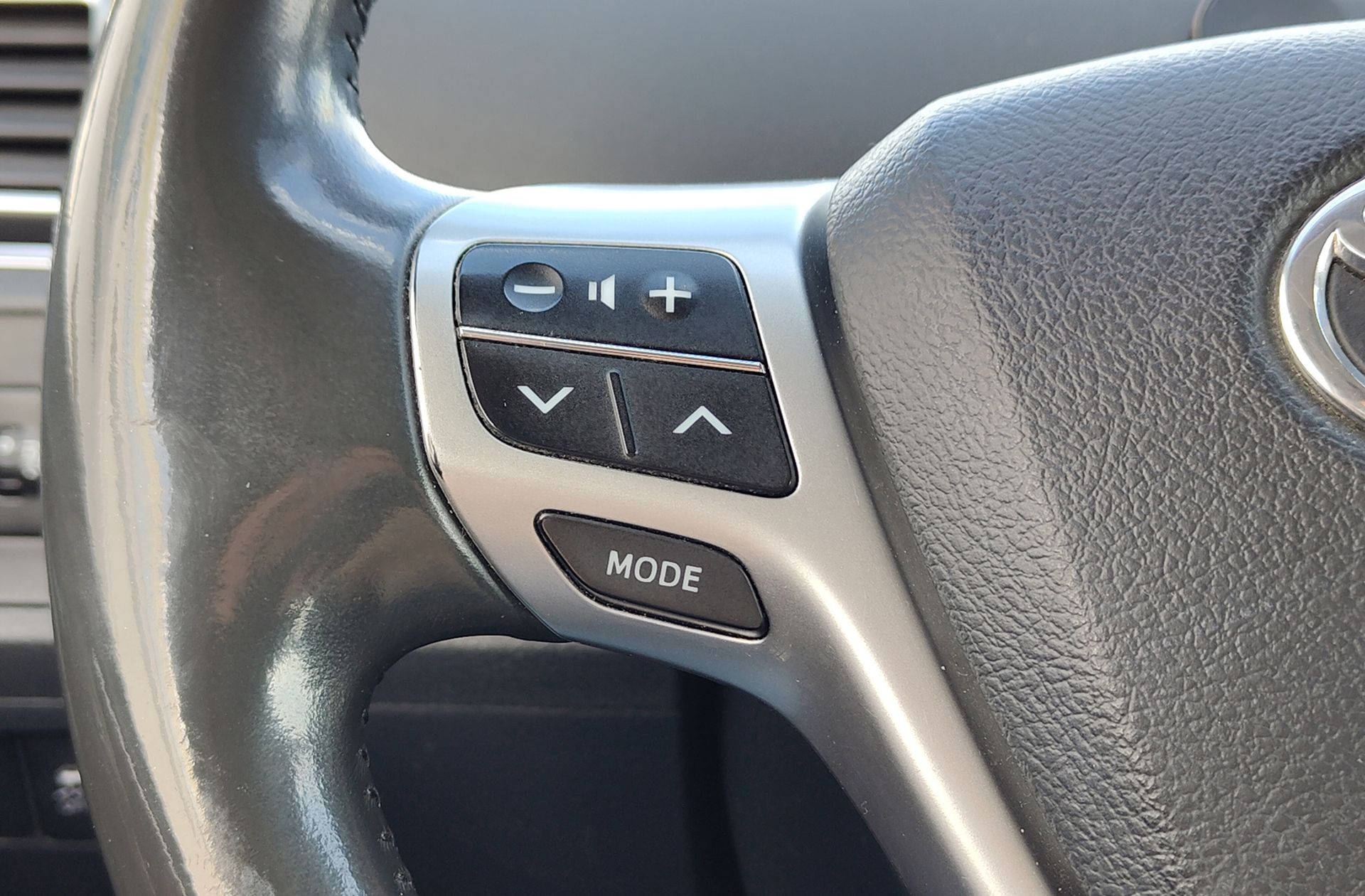 Toyota Verso 115D Advance - foto 24