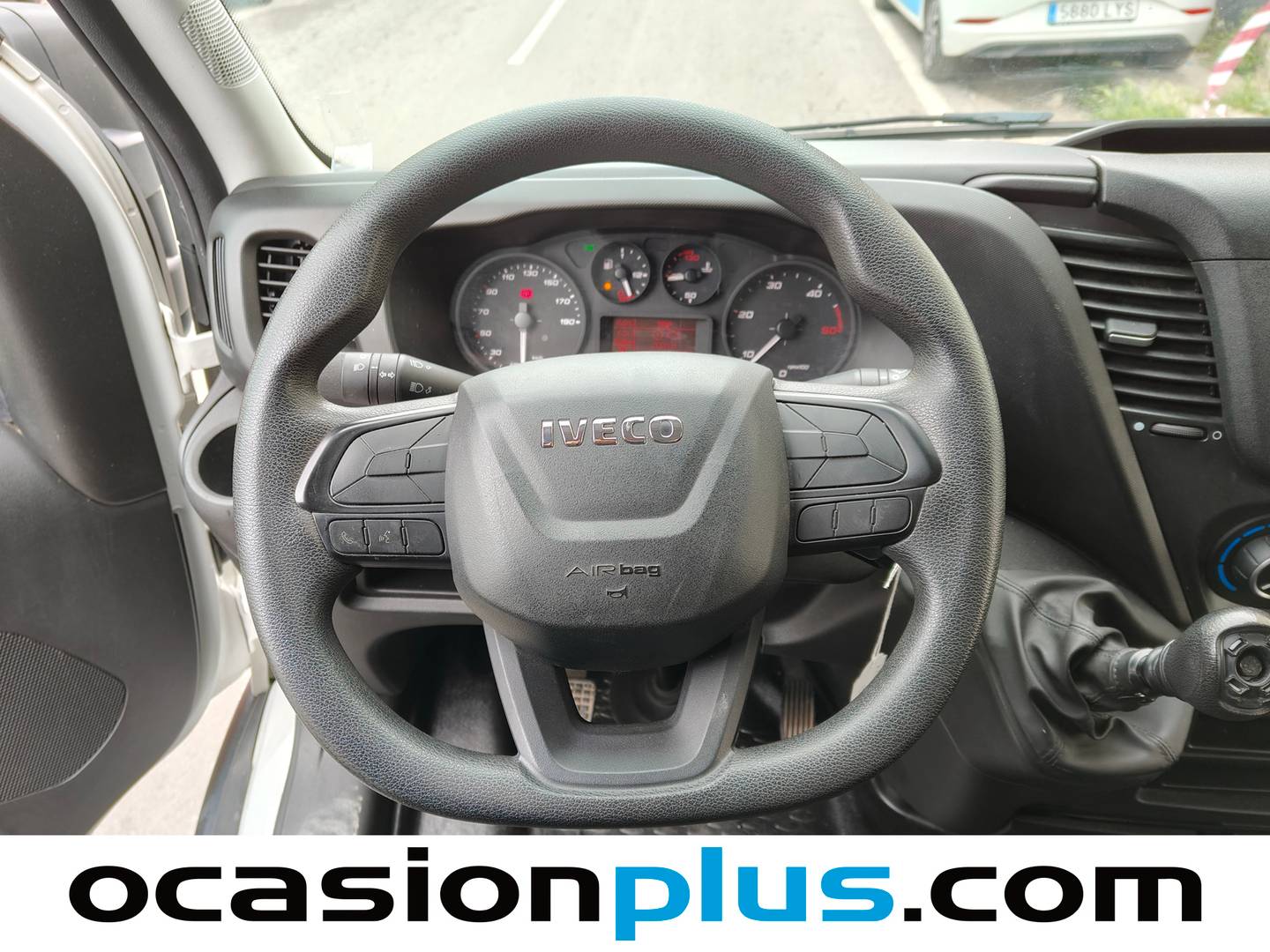 Extras y acabados del Iveco Daily Iveco Daily Furgon 35S 16 V 4100/H2 LD (156 CV)