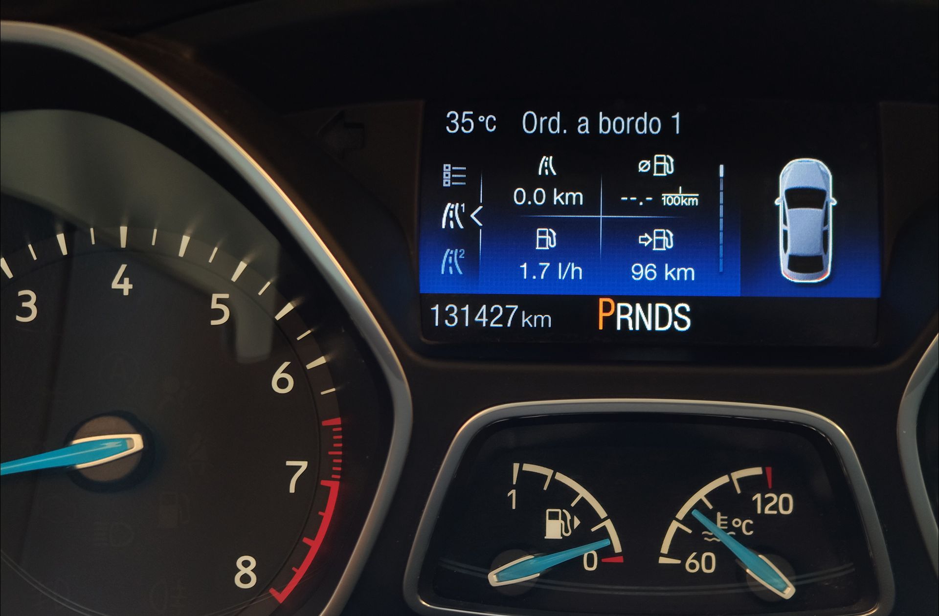 Ford Focus 1.0 EcoBoost Titanium - foto 10