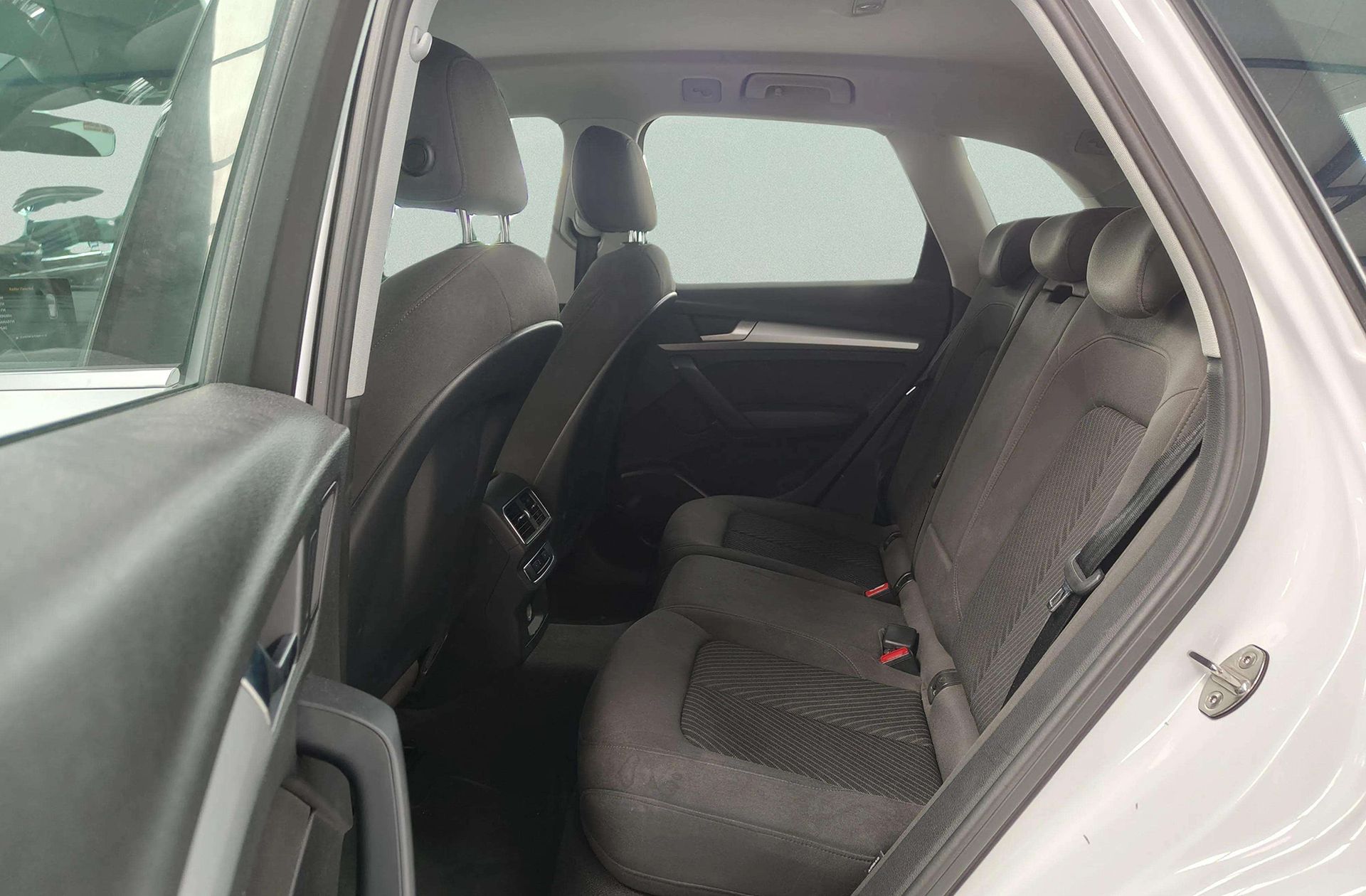 Audi Q5 Advanced 2.0 TDI - foto 11