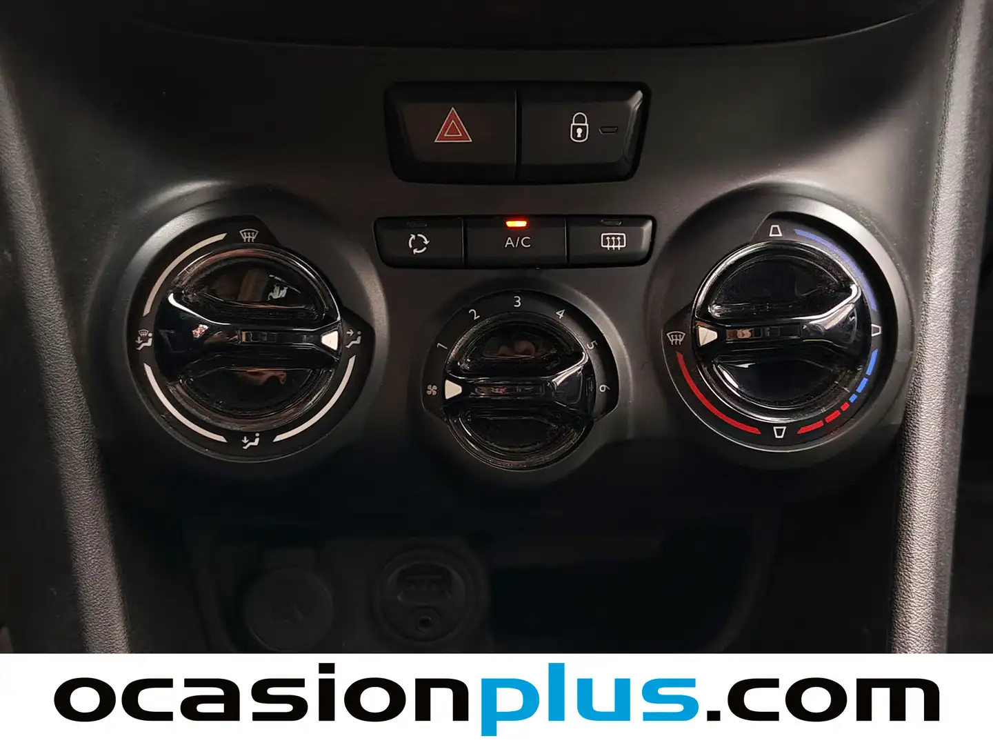 Foto Peugeot 2008 Peugeot 2008 BlueHDi 100 Style (100 CV)