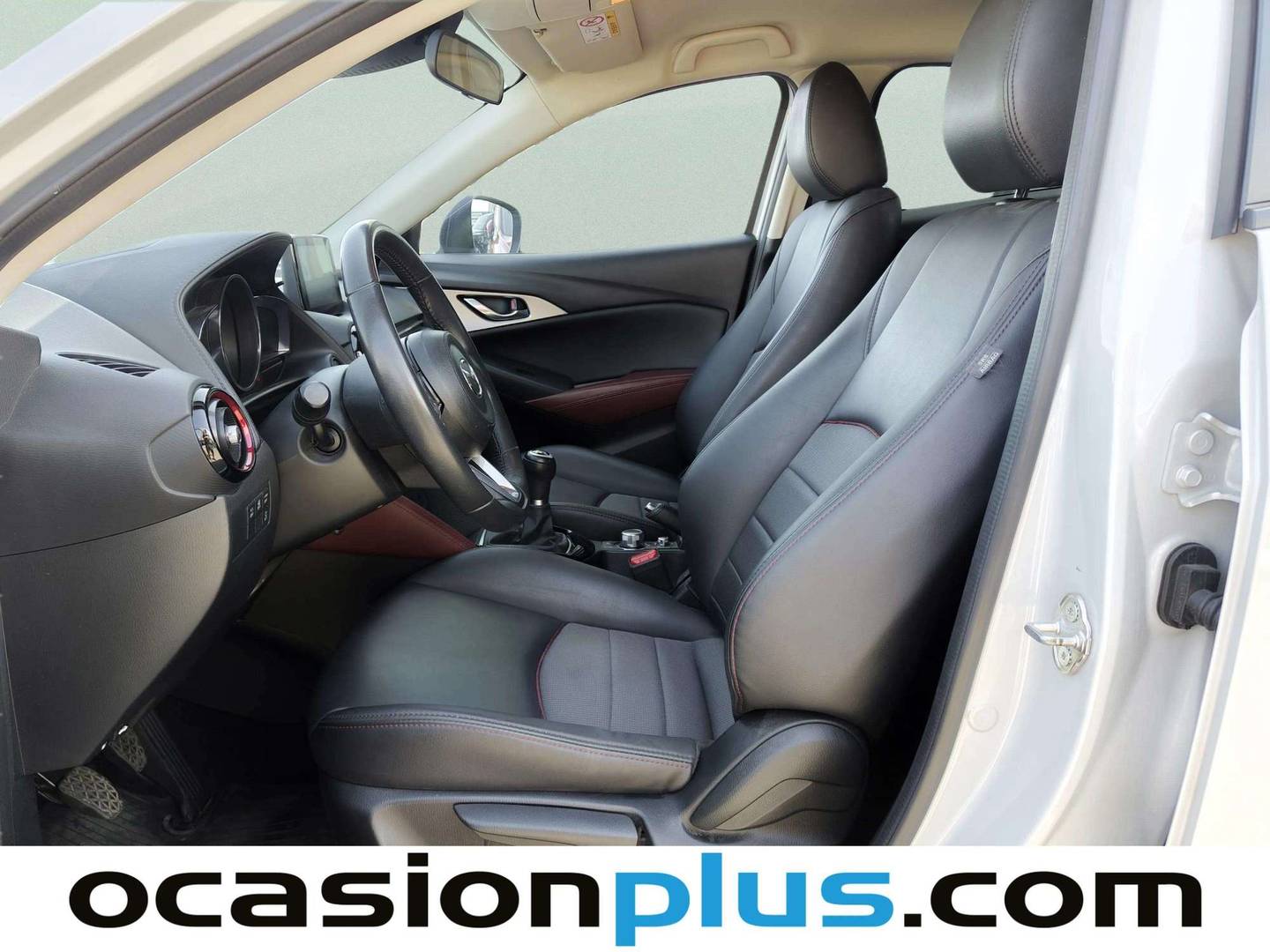 Foto asientos delanteros Mazda CX-3 Mazda CX-3 1.5 DE SKYACTIV Luxury 2WD (105 CV)