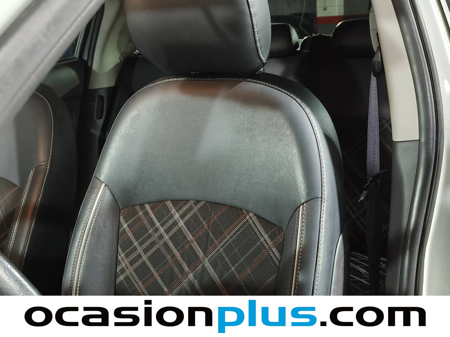 Foto Mitsubishi Space Star Mitsubishi Space Star 120 MPI Kaiteki (71 CV)