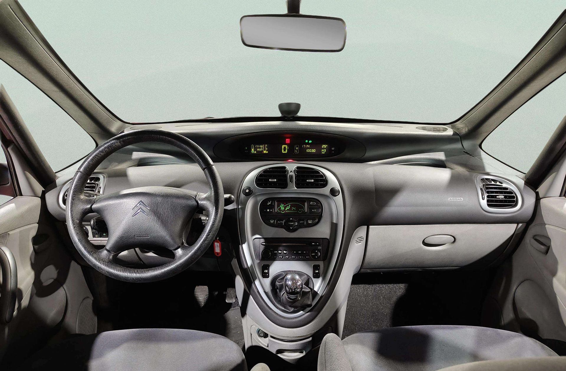 Citroën Xsara Picasso 1.6 HDi SX - foto 6